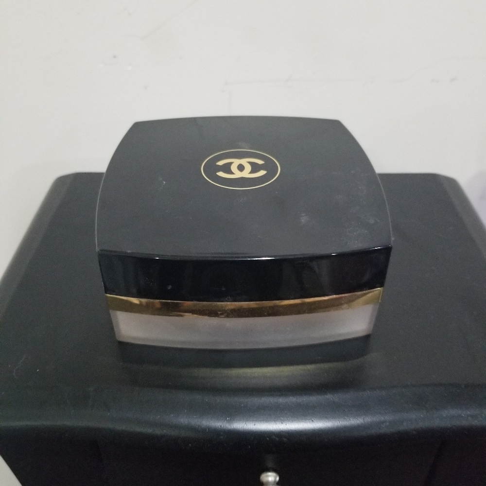 Chanel No. 5 After Bath Powder